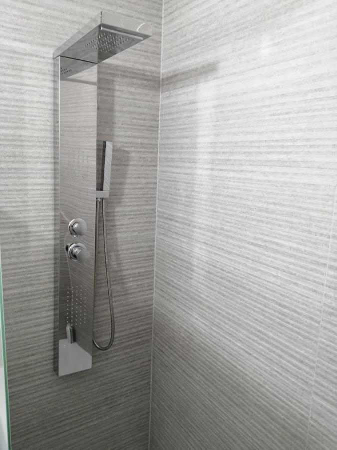 Contact Hotel Arc-En-Ciel - Reouverture - Entierement Renove 뮐루즈 외부 사진